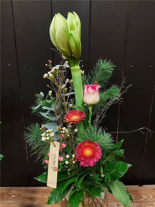 Blumenstrauß Amaryllis weiß, Von unseren Floristen frisch gebunden